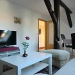 Apartmenthaus Rosenflair * Schönebeck