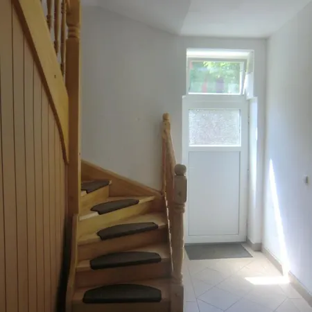 アパート Apartmenthaus Rosenflair *