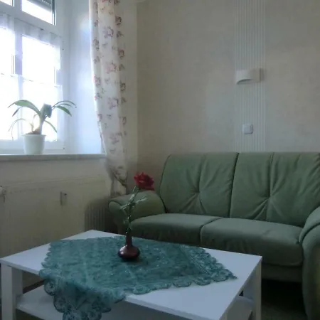Apartmenthaus Rosenflair * シェーネベック